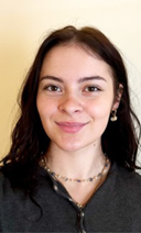 Headshot of Amelia Holtschneider.